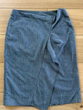 J.Crew Chambray Pencil Skirt Blue Ruffle Front Midi Knee Length Size 6